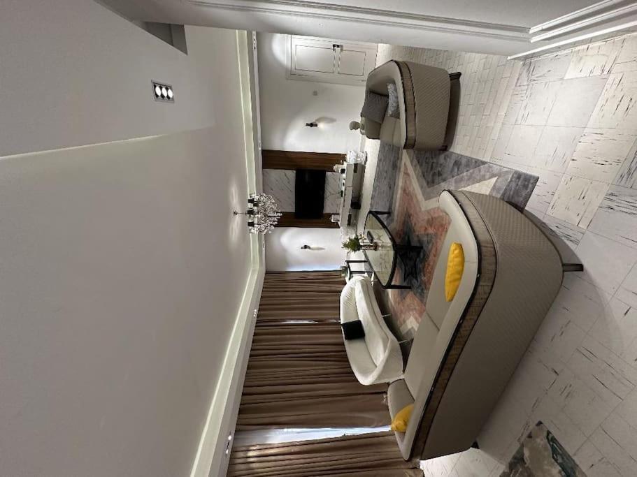 Sujimoto Residences Macdonald Lagos Buitenkant foto