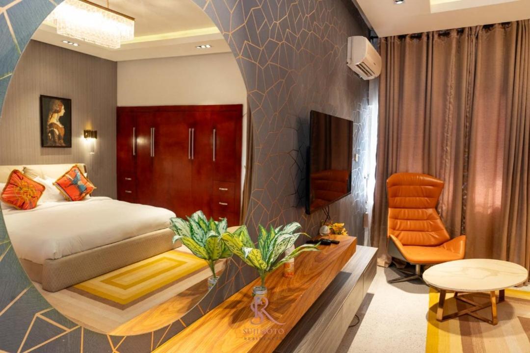 Sujimoto Residences Macdonald Lagos Buitenkant foto