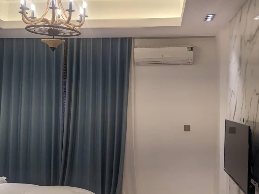 Sujimoto Residences Macdonald Lagos Buitenkant foto