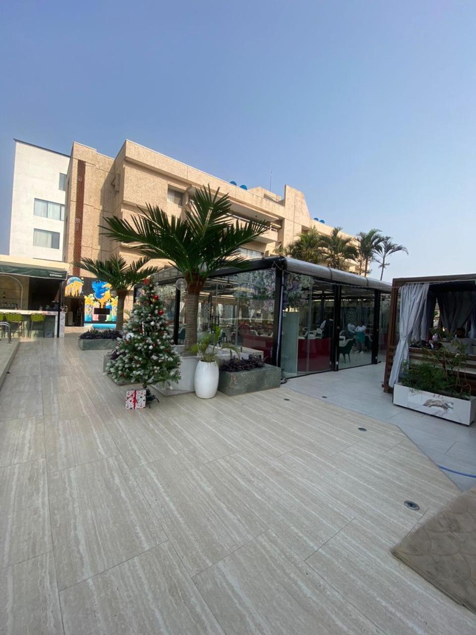 Sujimoto Residences Macdonald Lagos Buitenkant foto