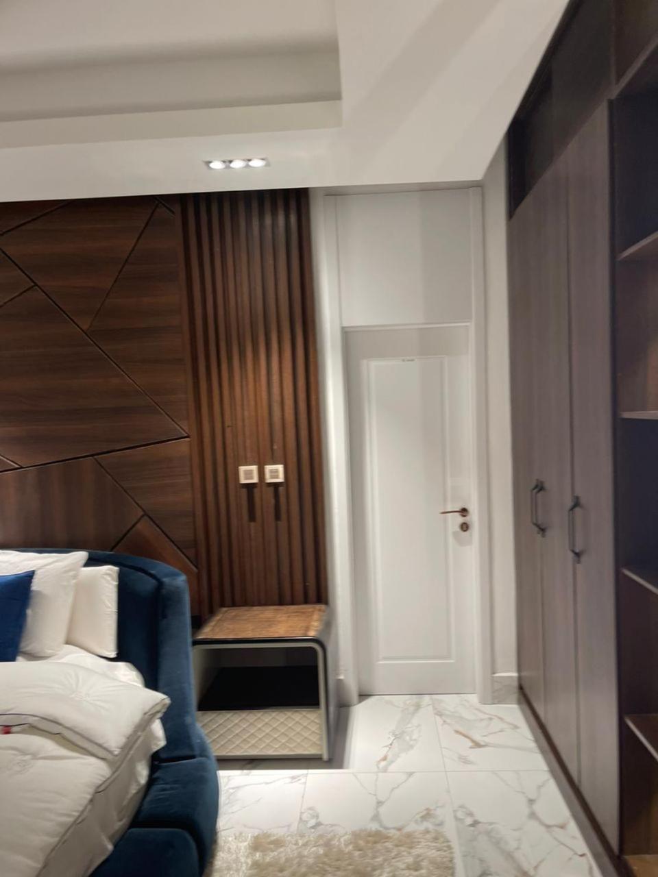 Sujimoto Residences Macdonald Lagos Buitenkant foto